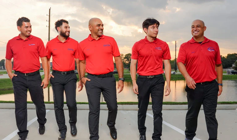 carpet cleaning techs